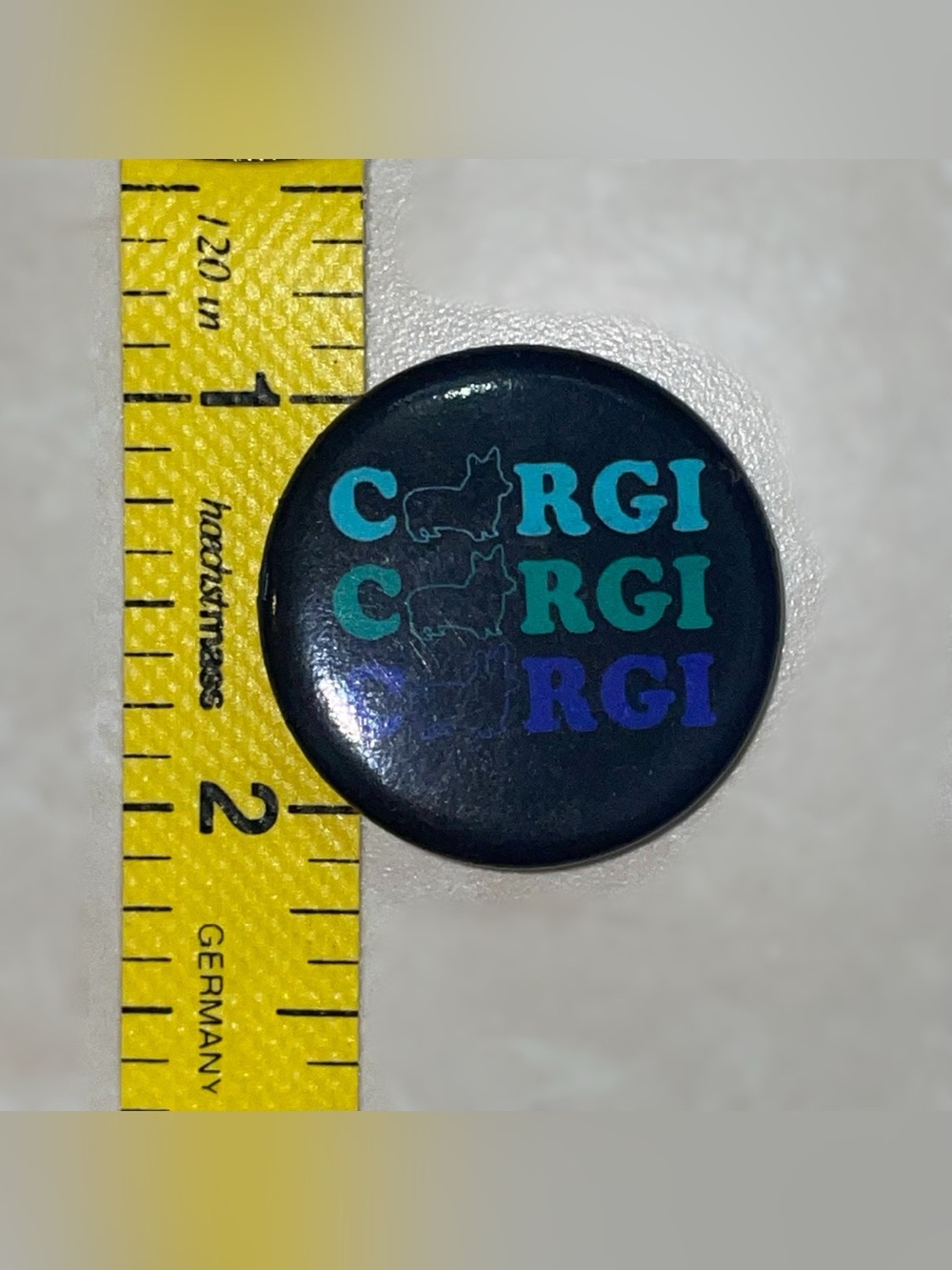 Corgi Dog Button Pin - Picture 4 of 6